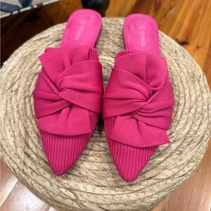 Women's Pink Bow Slip-On Shoes